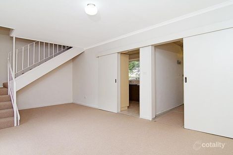 Property photo of 2/51 Dover Street Flemington VIC 3031