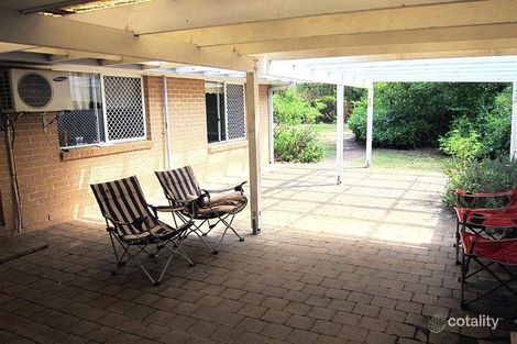 Property photo of 17 Arvon Avenue Beachmere QLD 4510