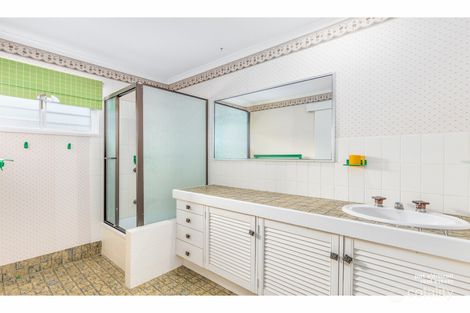 Property photo of 44 Gillinder Street The Range QLD 4700