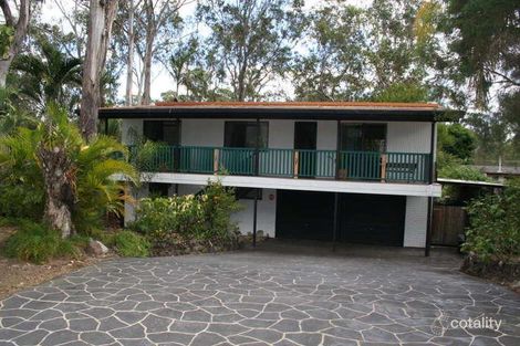 33 Warringah Gr, Petrie, QLD 4502