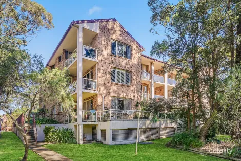 Property photo of 10/73-75 Flora Street Kirrawee NSW 2232