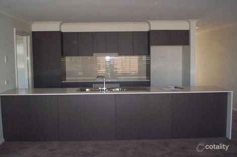 Property photo of 34 Belleville Close Burnside Heights VIC 3023