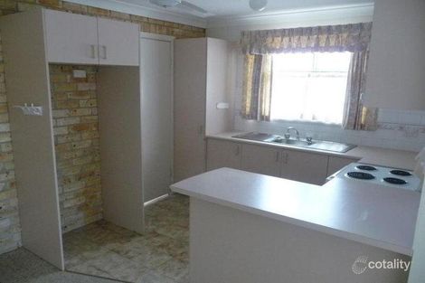 Property photo of 4/35-37 Old Bar Road Old Bar NSW 2430