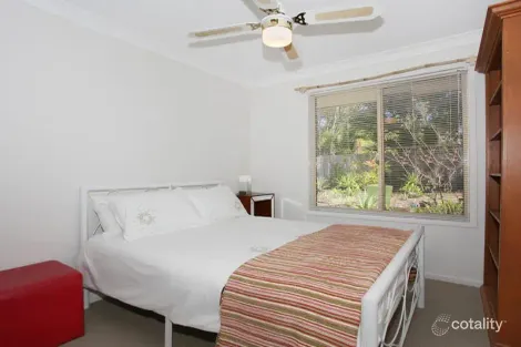 Property photo of 2/139 Amarina Avenue Mooloolaba QLD 4557