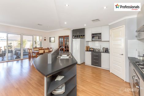 Property photo of 26 Copperback Circle Huntingdale WA 6110