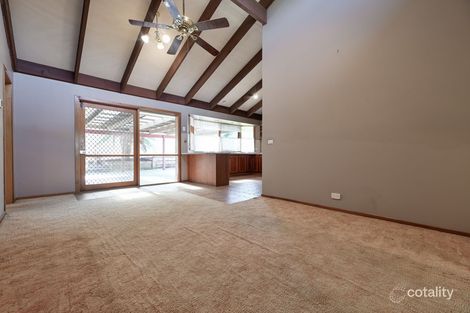 Property photo of 98 Landscape Drive Mooroolbark VIC 3138