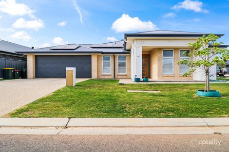 13 Honeysuckle St, Angle Vale, SA 5117