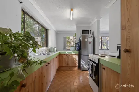 Property photo of 2/13 Clark Street Biggera Waters QLD 4216
