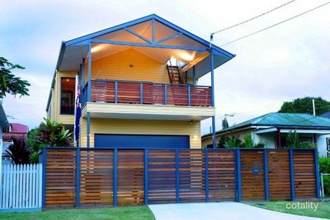 Property photo of 53 Grattan Terrace Wynnum QLD 4178