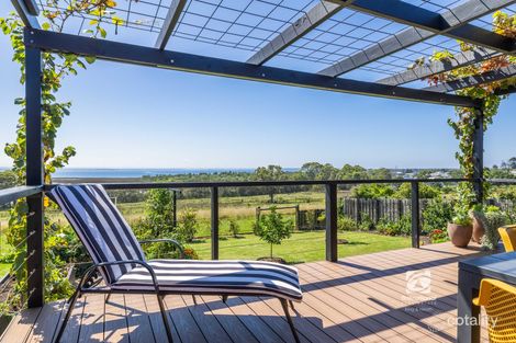 Property photo of 32 Fullarton Drive Paynesville VIC 3880