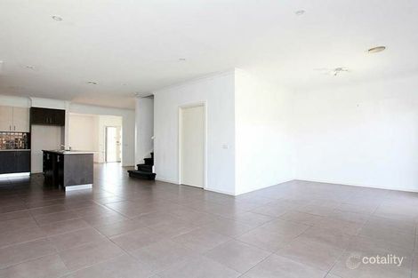 Property photo of 196 Cairnlea Drive Cairnlea VIC 3023