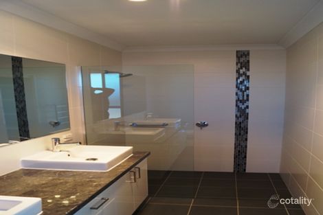 Property photo of 5 Elberta Street Orange NSW 2800