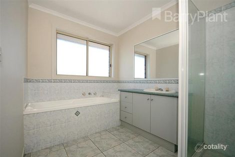 Property photo of 1 Keppel Court Dandenong VIC 3175