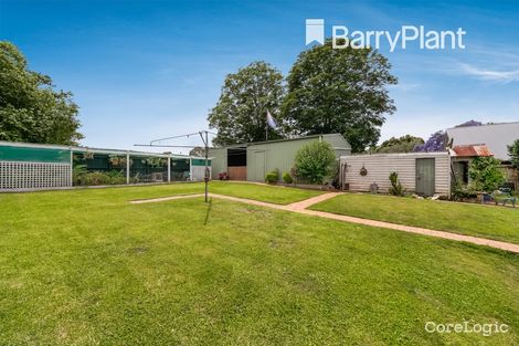 Property photo of 11 Sinclair Street Drouin VIC 3818