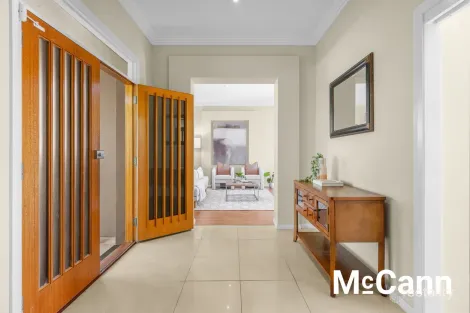 Property photo of 9 Aldor Green Conder ACT 2906