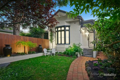 Property photo of 17 Erica Avenue Glen Iris VIC 3146