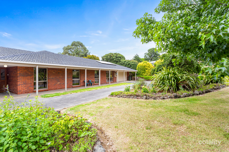 Property photo of 6 Pine Grove Warragul VIC 3820