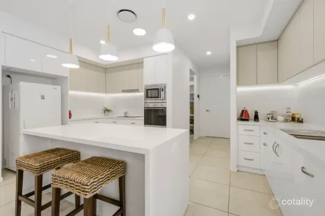 Property photo of 220/75 Highgrove Drive Highfields QLD 4352