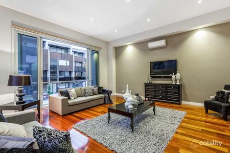 Property photo of 12 The Grand Maribyrnong VIC 3032