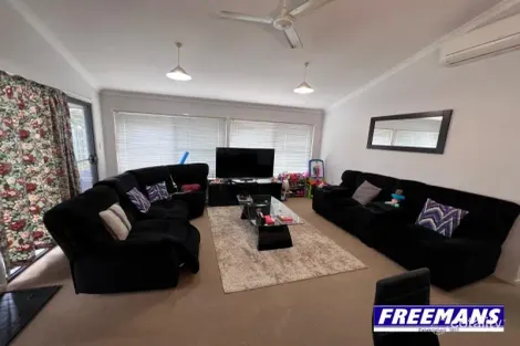 Property photo of 4/16 Queen Street Kingaroy QLD 4610