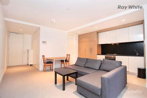 Property photo of 519/74 Queens Road Melbourne VIC 3004