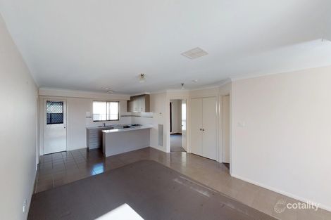 Property photo of 4/2-4 Macquarie Street Mount Austin NSW 2650
