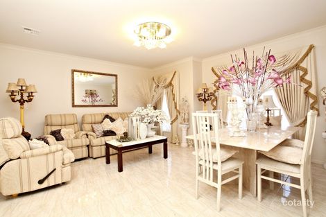 Property photo of 29 Sunnybrae Circuit Cairnlea VIC 3023