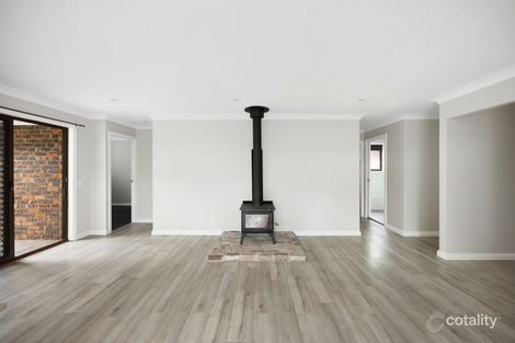 Property photo of 26 Koyong Close Moss Vale NSW 2577