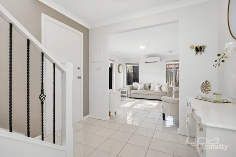 Property photo of 68D Eldorado Crescent Meadow Heights VIC 3048