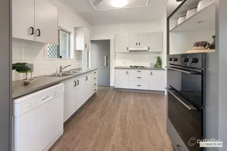 Property photo of 4 Carcoola Street Cranbrook QLD 4814