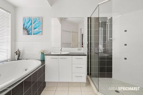 Property photo of 32 Pelican Parade Jacobs Well QLD 4208