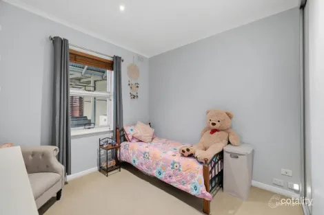 Property photo of 76 Crouch Street South Mount Gambier SA 5290