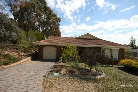 1 Pridham Ct, Aberfoyle Park, SA 5159