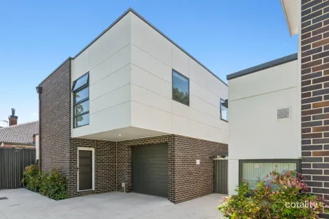 17 Keira St, Tarrawanna, NSW 2518