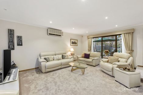 Property photo of 8 Mungari Street Dingley Village VIC 3172