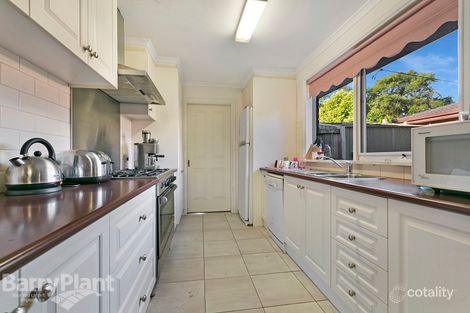Property photo of 17 Nandina Road Narre Warren VIC 3805