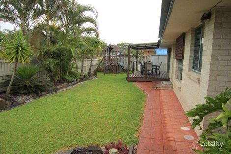 1/4 Gainsborough Dr, Varsity Lakes, QLD 4227