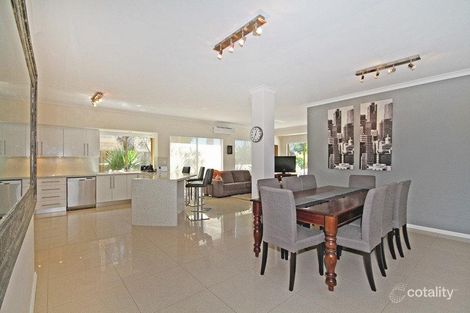Property photo of 11 Highcliffe Rise Currambine WA 6028