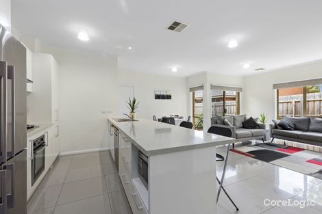 Property photo of 3/1397 High Street Road Wantirna South VIC 3152