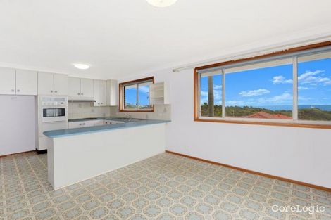 Property photo of 16 Dent Crescent Port Macquarie NSW 2444