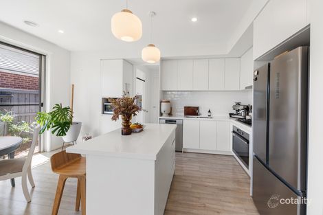 Property photo of 21 Lynwood Drive Thornhill Park VIC 3335