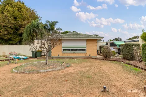13 Bandiana Cres, Elizabeth North, SA 5113