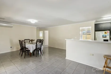 Property photo of 10 Barnfield Drive Ellenbrook WA 6069