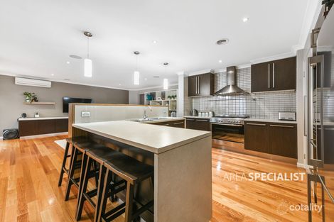 Property photo of 4 Golden Grove Drive Narre Warren South VIC 3805