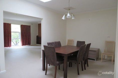 Property photo of 121 Blackburn Road Mount Waverley VIC 3149