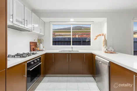 Property photo of 3 Malcolm Drive Chelsea VIC 3196