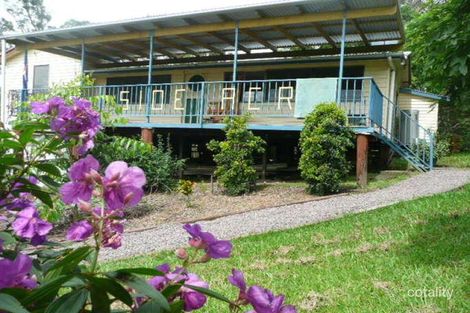 69 Whites Rd, Landsborough, QLD 4550