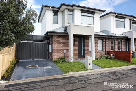 Property photo of 11 Jessie Hunter Street Hadfield VIC 3046