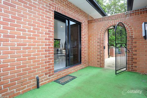 Property photo of 18 Sunray Drive Bonogin QLD 4213