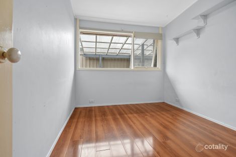 Property photo of 137 Campbellfield Avenue Bradbury NSW 2560